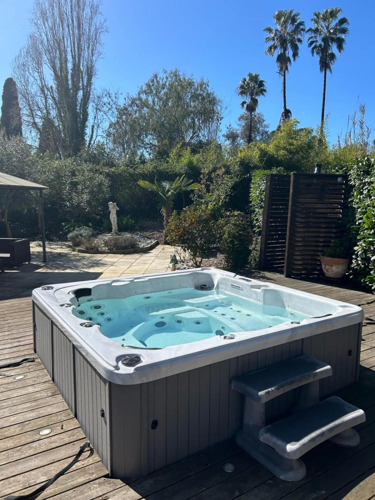 Belle villa 4 chambres - jacuzzi privatif - piscine Biot Extérieur photo