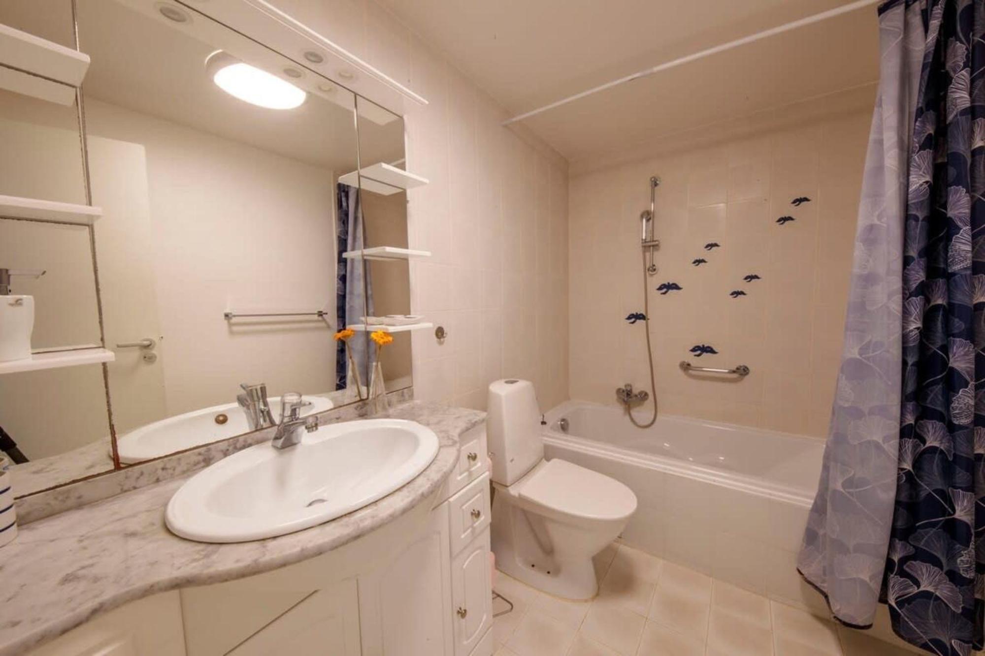 Belle villa 4 chambres - jacuzzi privatif - piscine Biot Extérieur photo